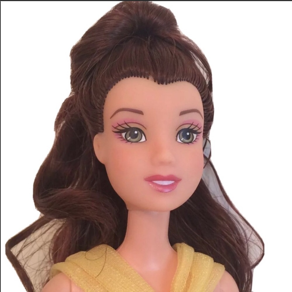 Disney Belle Beauty & Beast 11.5” Fashion Doll Original Dress Brunette Green Eye